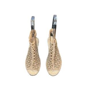 Bettye Muller Duchess Kid Nubuck Tan Raffia Espadrille Wedge Women's 39 US 9M